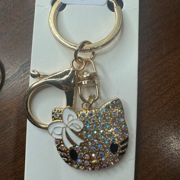 NWT Hello Kitty Head Key Ring $10 Closet Minimum Purchase 6 Options - Picture 7 of 7